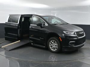 Black Chrysler Pacifica with BraunAbility Side Entry Automatic In Floor conversion