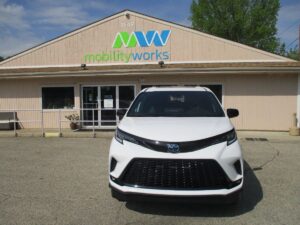 White Toyota Sienna with Vantage Mobility Side Entry Automatic In Floor conversion