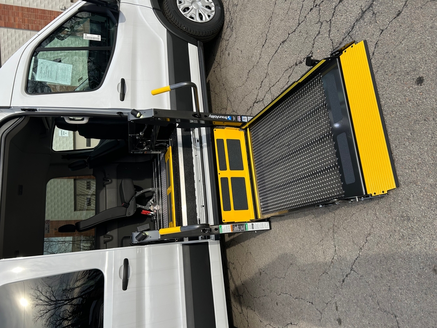 New 2025 Ford T350 XL Wagon MR 148 WB