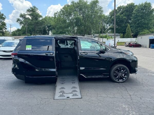 Black Toyota Sienna with BraunAbility Side Entry Automatic Fold Out conversion