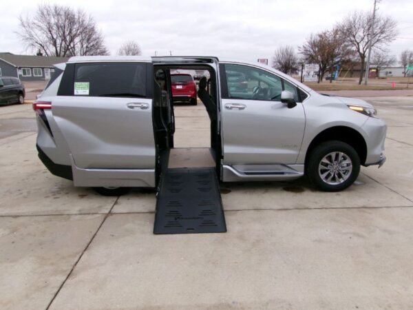 Silver Toyota Sienna with BraunAbility Side Entry Automatic Fold Out conversion