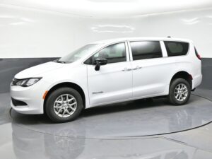 White Chrysler Voyager with BraunAbility Rear Entry Manual Fold Out conversion