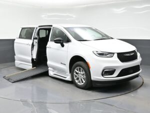 White Chrysler Pacifica with BraunAbility Side Entry Automatic In Floor conversion