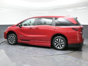Red Honda Odyssey with BraunAbility Side Entry Automatic In Floor conversion
