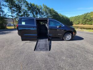 Black Chrysler Pacifica with BraunAbility Side Entry Automatic Fold Out conversion