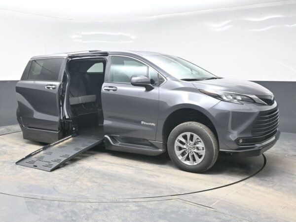 Grey Toyota Sienna with BraunAbility Side Entry Automatic Fold Out conversion