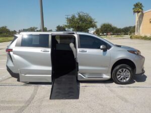 Silver Toyota Sienna with BraunAbility Side Entry Automatic Fold Out conversion