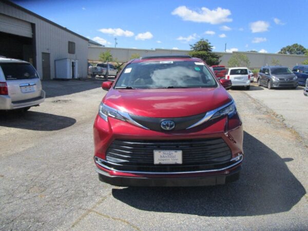 Red Toyota Sienna with Vantage Mobility Side Entry Automatic In Floor conversion