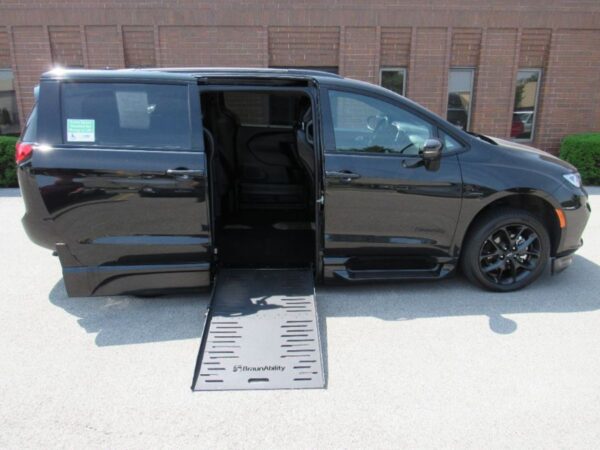 Black Chrysler Pacifica with BraunAbility Side Entry Automatic Fold Out conversion