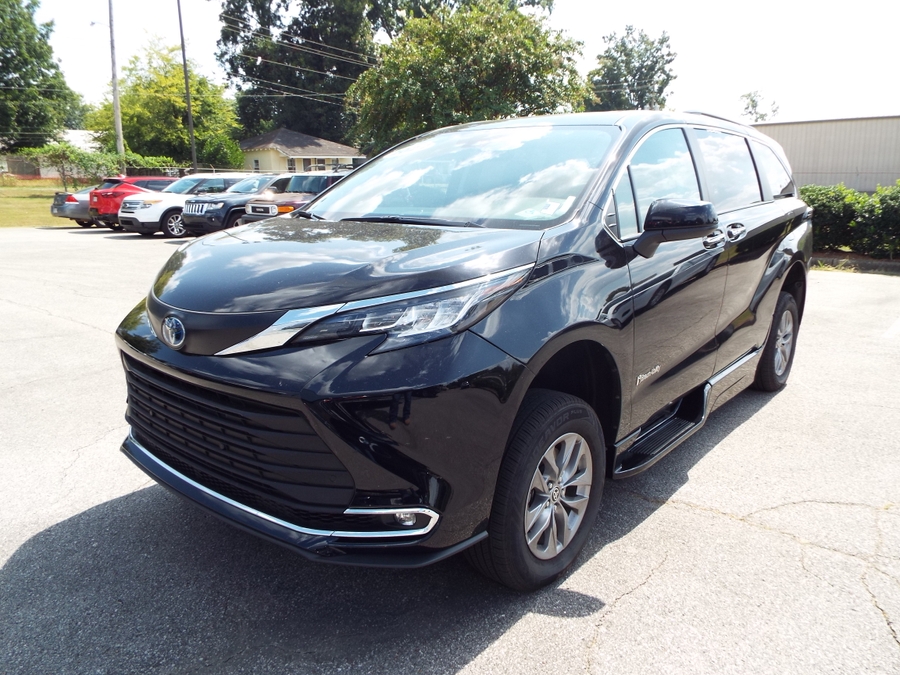 Black Toyota Sienna with BraunAbility Side Entry Automatic In Floor conversion
