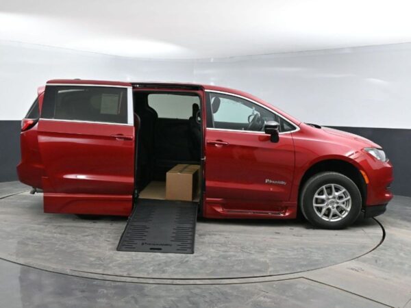 Red Chrysler Voyager with BraunAbility Side Entry Automatic Fold Out conversion