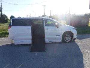 White Chrysler Pacifica with BraunAbility Side Entry Automatic In Floor conversion