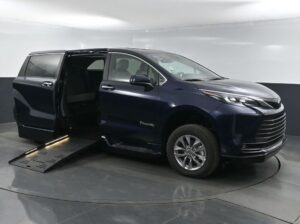 Blue Toyota Sienna with BraunAbility Side Entry Automatic Fold Out conversion
