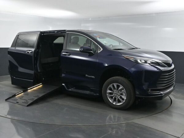 Blue Toyota Sienna with BraunAbility Side Entry Automatic Fold Out conversion