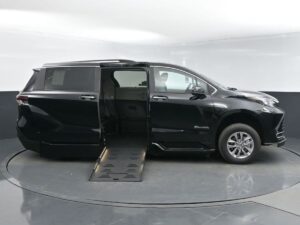 Black Toyota Sienna with BraunAbility Side Entry Automatic Fold Out conversion