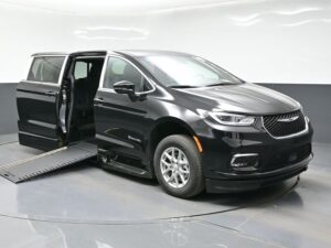 Black Chrysler Pacifica with BraunAbility Side Entry Automatic In Floor conversion