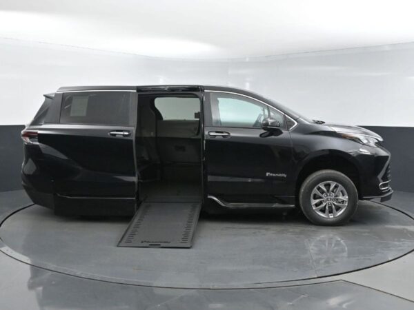 Black Toyota Sienna with BraunAbility Side Entry Automatic In Floor conversion