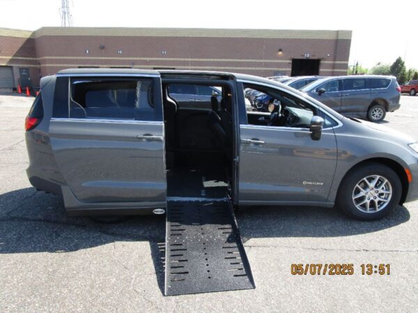 Grey Chrysler Pacifica with Driverge Side Entry Automatic Fold Out conversion