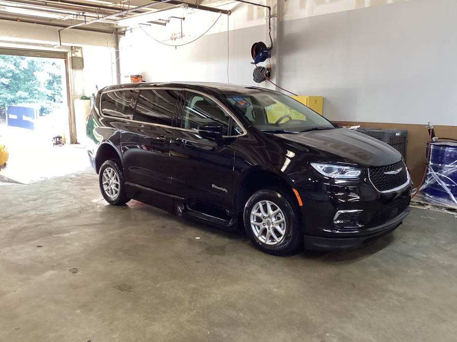 Black Chrysler Pacifica with BraunAbility Side Entry Automatic Fold Out conversion