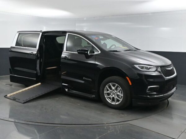 Black Chrysler Pacifica with BraunAbility Side Entry Automatic In Floor conversion