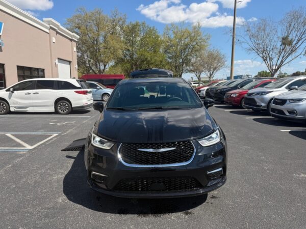 Black Chrysler Pacifica with BraunAbility Side Entry Automatic Fold Out conversion