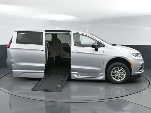 Silver Chrysler Pacifica with BraunAbility Side Entry Automatic In Floor conversion