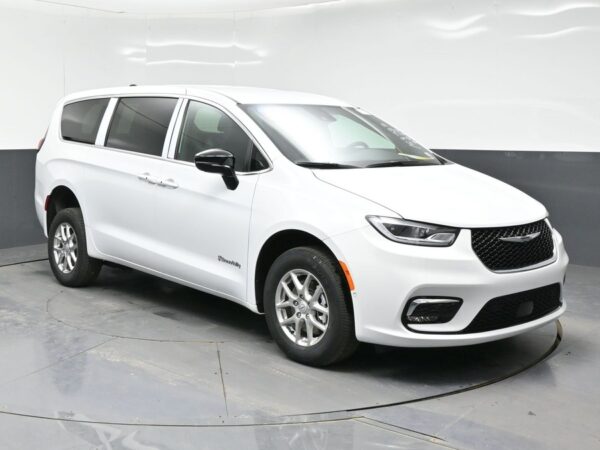 White Chrysler Pacifica with BraunAbility Rear Entry Manual Fold Out conversion