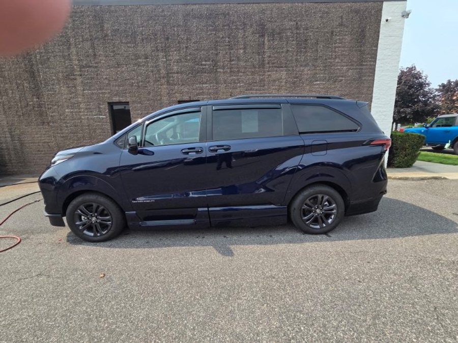 Blue Toyota Sienna with Vantage Mobility Side Entry Automatic In Floor conversion