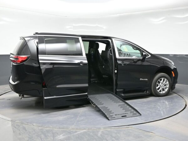 Black Chrysler Pacifica with BraunAbility Side Entry Automatic Fold Out conversion