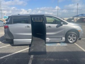 Silver Honda Odyssey with Vantage Mobility Side Entry Automatic In Floor conversion