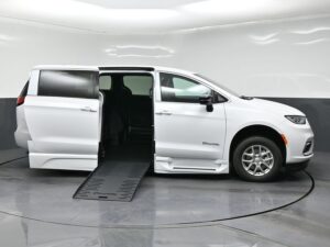 White Chrysler Pacifica with BraunAbility Side Entry Automatic Fold Out conversion