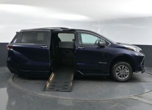Blue Toyota Sienna with BraunAbility Side Entry Automatic Fold Out conversion