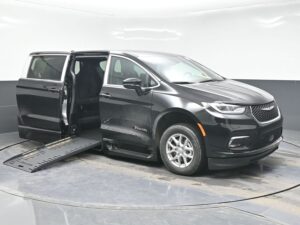 Black Chrysler Pacifica with BraunAbility Side Entry Automatic Fold Out conversion
