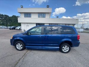 Blue Dodge Grand Caravan with Vantage Mobility Side Entry Automatic In Floor conversion