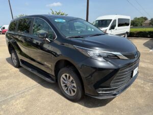 Black Toyota Sienna with BraunAbility Rear Entry Manual Fold Out conversion