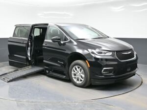 Black Chrysler Pacifica with BraunAbility Side Entry Automatic Fold Out conversion