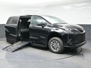 Black Toyota Sienna with BraunAbility Side Entry Automatic Fold Out conversion
