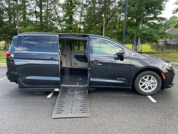 Black Chrysler Pacifica with Driverge Side Entry Automatic Fold Out conversion