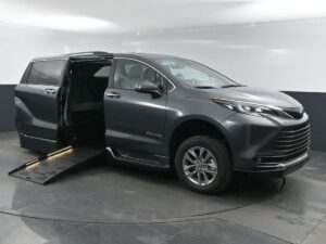 Grey Toyota Sienna with BraunAbility Side Entry Automatic Fold Out conversion