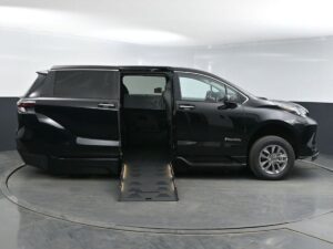 Black Toyota Sienna with BraunAbility Side Entry Automatic Fold Out conversion