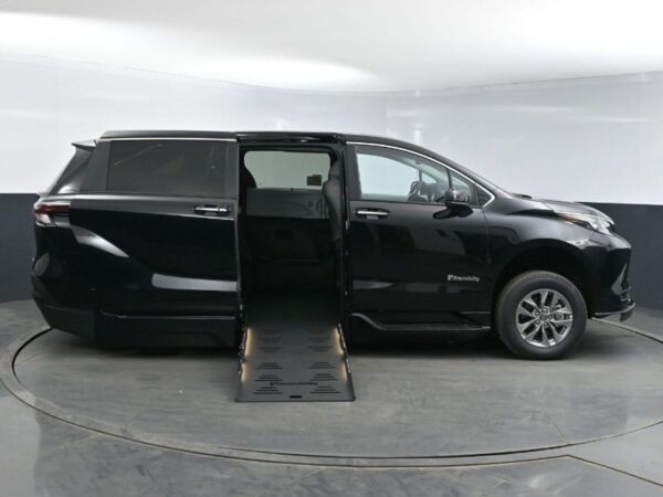 Black Toyota Sienna with BraunAbility Side Entry Automatic Fold Out conversion