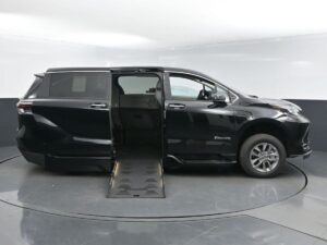 Black Toyota Sienna with BraunAbility Side Entry Automatic Fold Out conversion