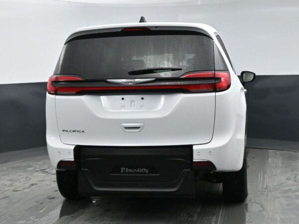 White Chrysler Pacifica with BraunAbility Rear Entry Manual Fold Out conversion
