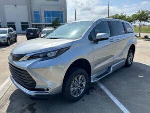 Silver Toyota Sienna with BraunAbility Side Entry Automatic Fold Out conversion