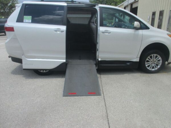 White Toyota Sienna with Vantage Mobility Side Entry Automatic In Floor conversion