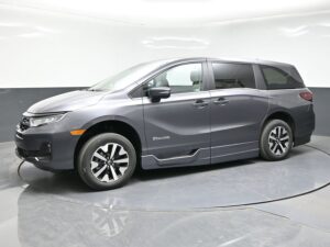 Grey Honda Odyssey with BraunAbility Side Entry Automatic In Floor conversion