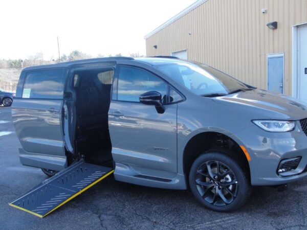 Grey Chrysler Pacifica with Driverge Side Entry Automatic Fold Out conversion