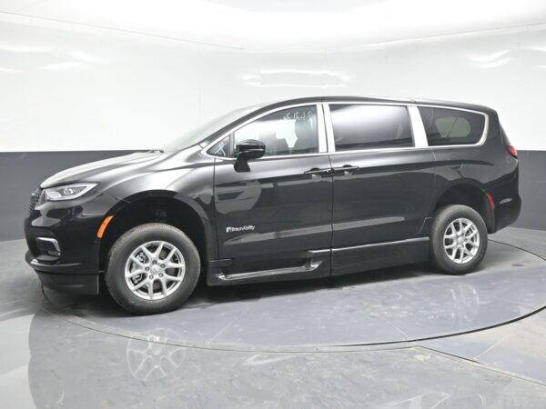 Black Chrysler Pacifica with BraunAbility Side Entry Automatic In Floor conversion