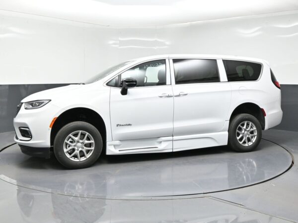 White Chrysler Pacifica with BraunAbility Side Entry Automatic In Floor conversion