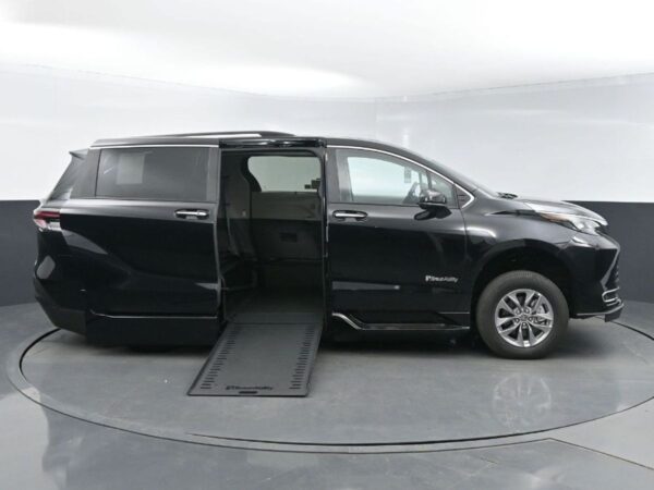 Black Toyota Sienna with BraunAbility Side Entry Automatic In Floor conversion